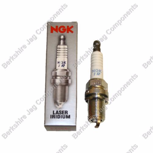 XK X150 3.5 & 4.2 Iridium Spark Plug C2A1535