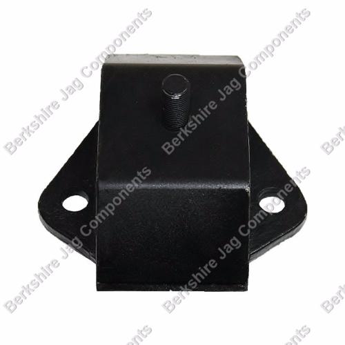 XJS Front V Mount CBC5735