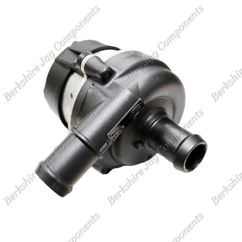 XF 2016 Auxillary Water Pump J9C5560