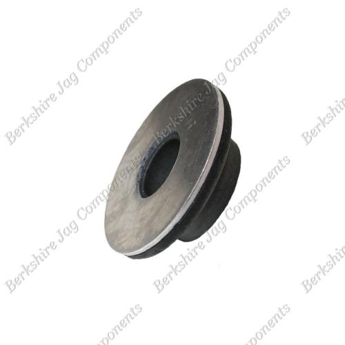 X300 Radiator Mount MNA4241AB