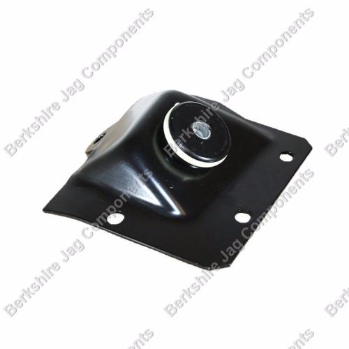 XJ8 Top Shock Plate Left Hand MNC2169AF