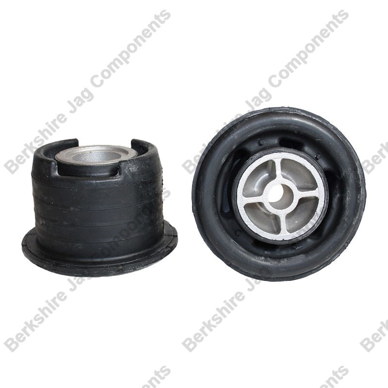 XJ8 A Frame Bushes CCC6875R